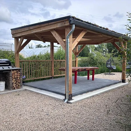 Cedars At Red Sheds Villa, Portarlington